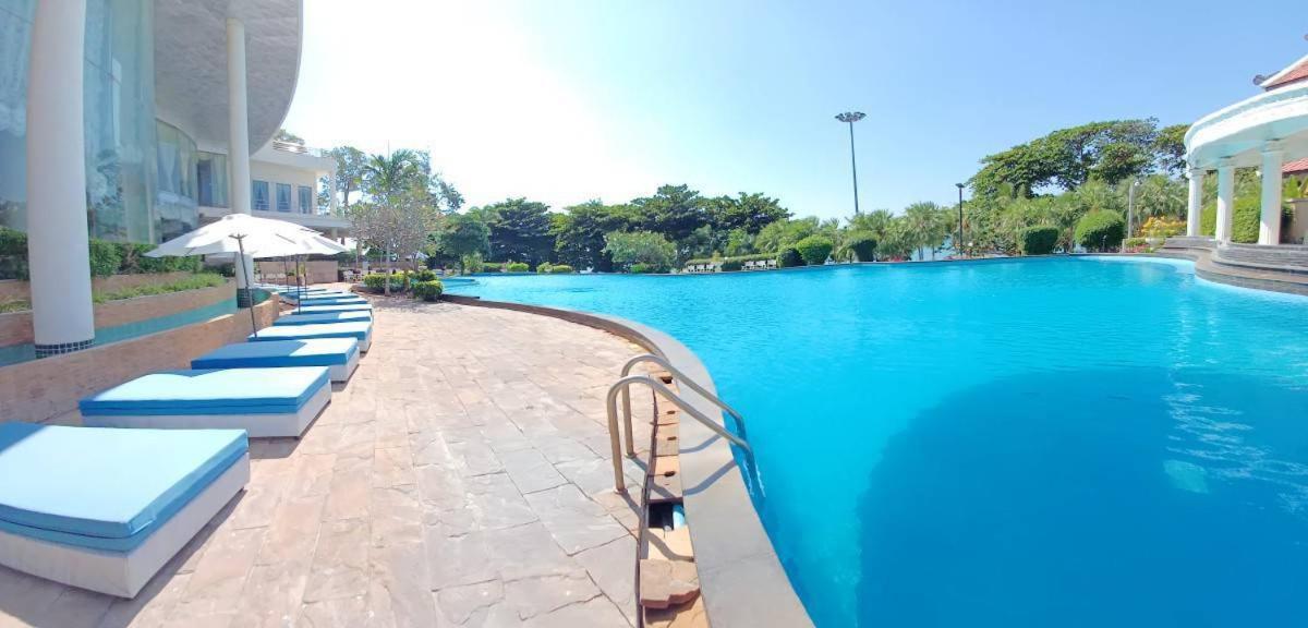 Adriatic Palace Hotel Паттайя Экстерьер фото