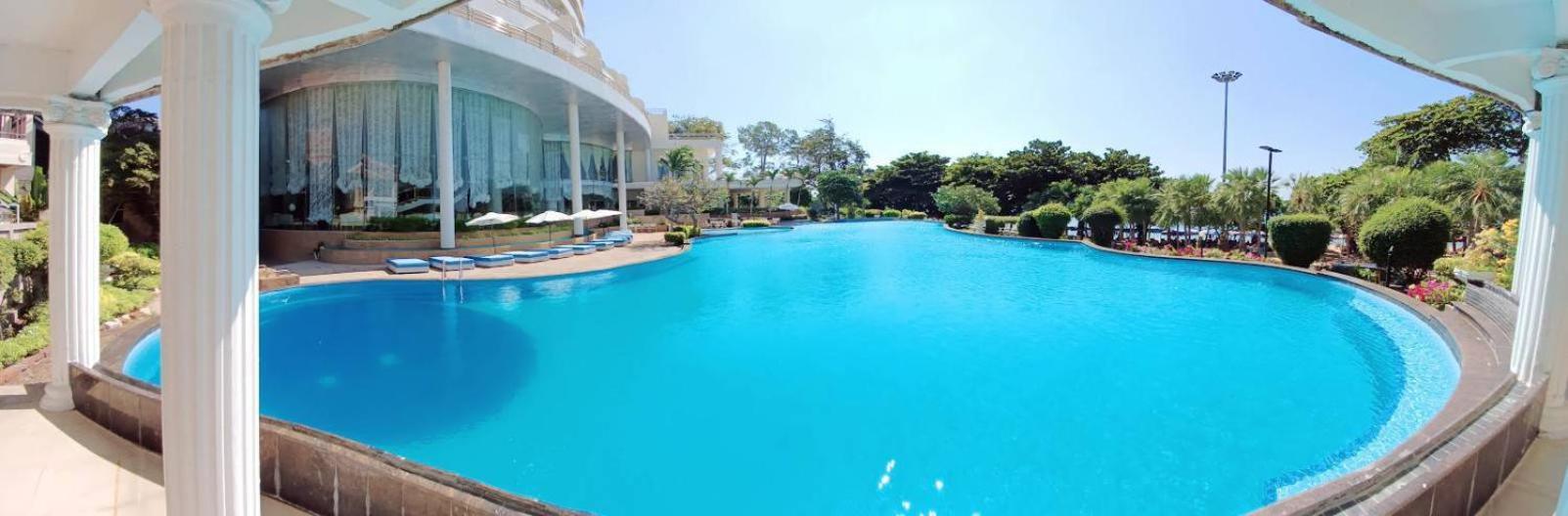 Adriatic Palace Hotel Паттайя Экстерьер фото