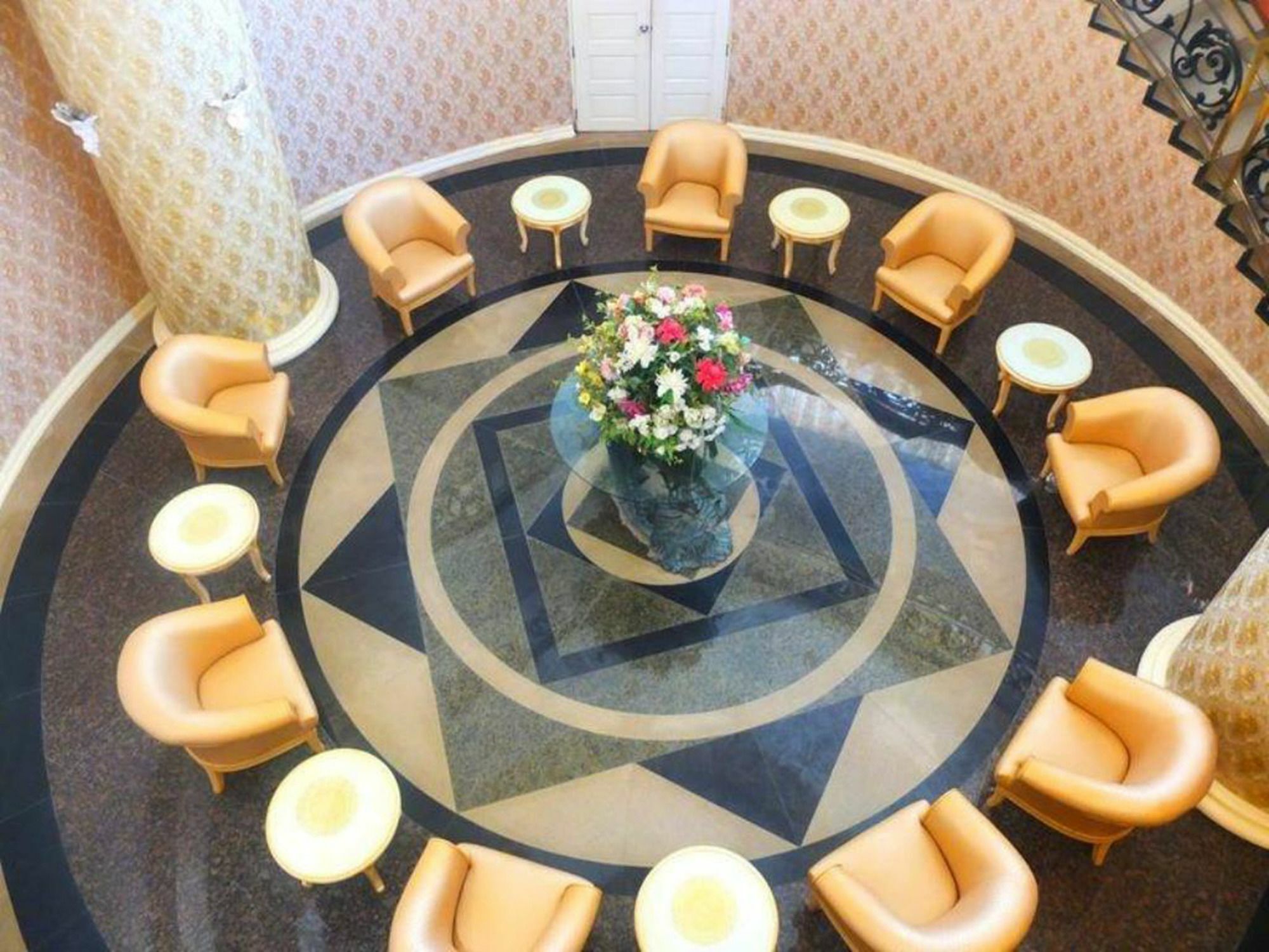 Adriatic Palace Hotel Паттайя Экстерьер фото