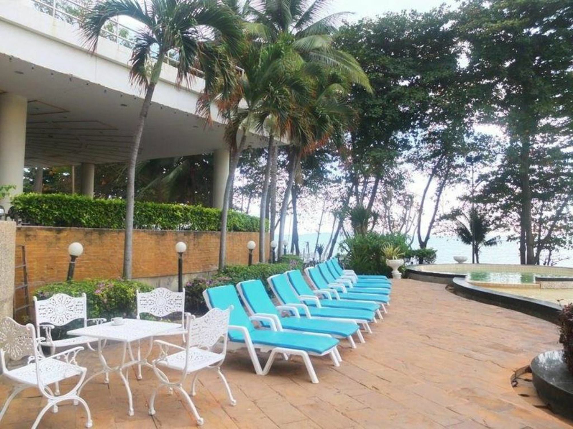 Adriatic Palace Hotel Паттайя Экстерьер фото
